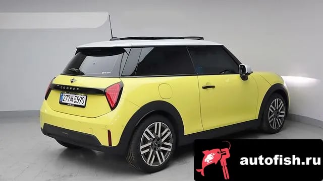 Mini Cooper Cooper C 4th generation 2025 года - вид 4