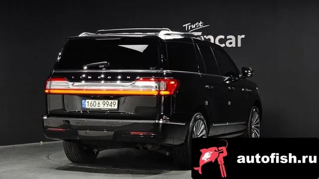 Lincoln Navigator Navigator 4th generation 2021 года - вид 2