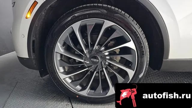 Lincoln Aviator Aviator 2nd generation 2021 года - вид 5