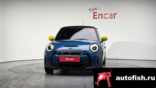 Mini Cooper Cooper Electric 2023 года - вид 3