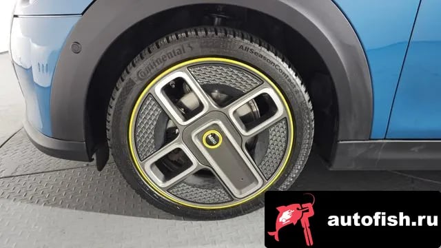 Mini Cooper Cooper Electric 2023 года - вид 5