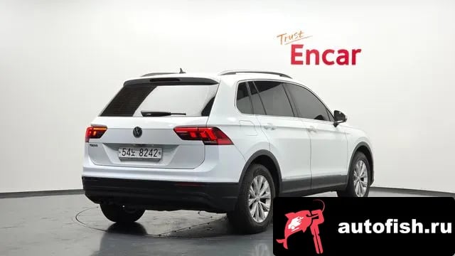 Volkswagen Tiguan Tiguan second Generation 2018 года - вид 2