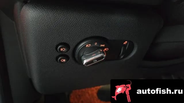 Mini Cooper Cooper 2020 года - похожие автомобили