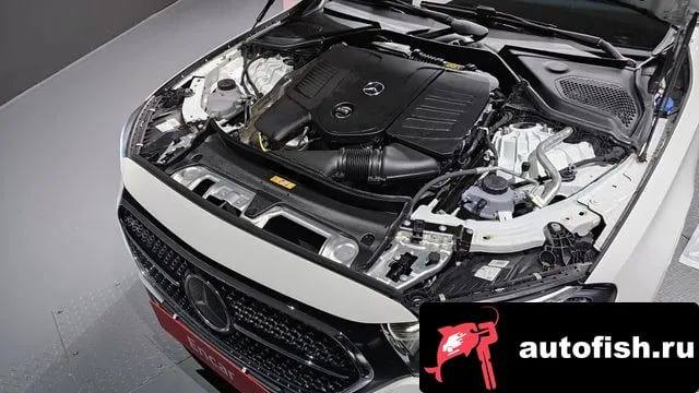 Mercedes-Benz E-Class E-Class W214 2024 года - похожие автомобили