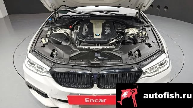 BMW 5-Series 5 Series (G30) 2018 года - вид 6