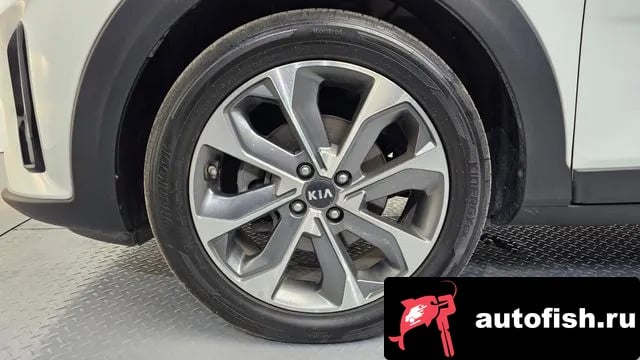 Kia Stonic Stony 2018 года - вид 5