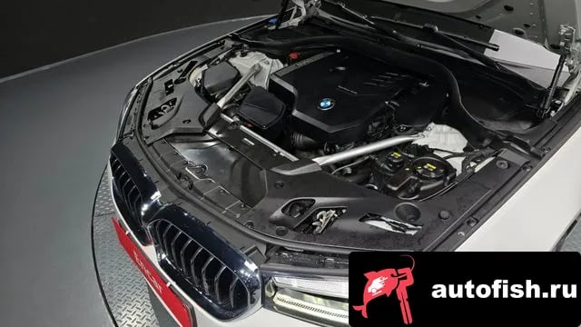 BMW 5-Series 5 Series (G30) 2021 года - вид 6