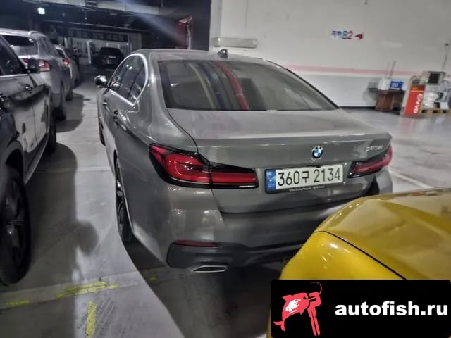 BMW 5-Series 5 Series (G30) 2022 года - вид 4