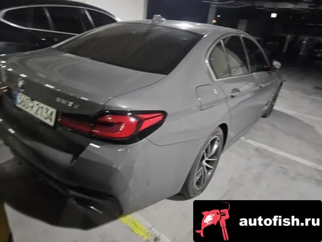 BMW 5-Series 5 Series (G30) 2022 года - вид 5