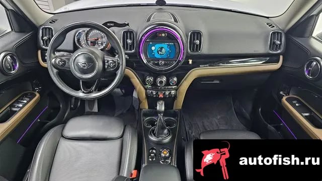 Mini Countryman Cooper Country Man 2018 года - вид 6