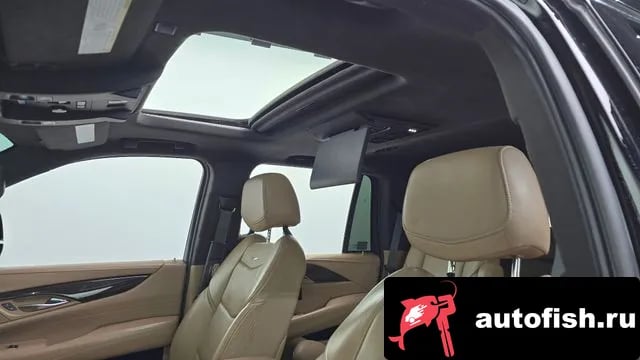 Cadillac Escalade Escalade 2020 года - похожие автомобили