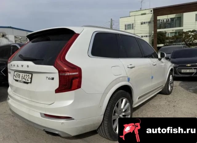 Volvo XC90 XC90 second Generation 2017 года - вид 4
