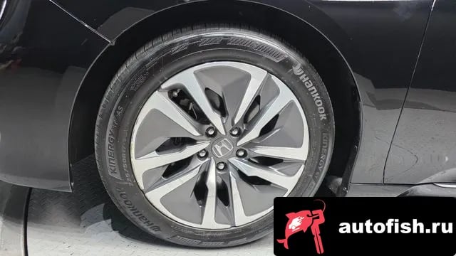 Honda Accord Accord 10th Generation 2020 года - похожие автомобили