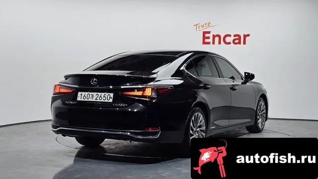 Lexus ES ES300h 7th generation 2021 года - вид 3