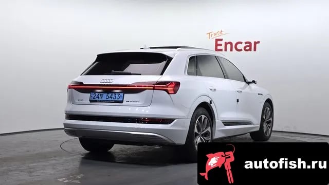 Audi e-tron e-Tron 2021 года - вид 2