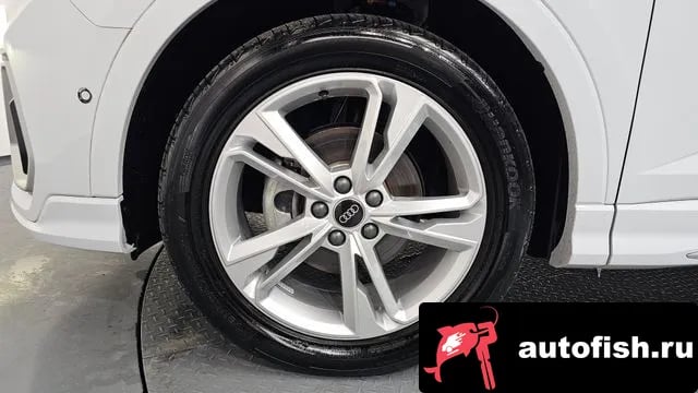 Audi Q3 Q3 (F3) 2023 года - вид 5