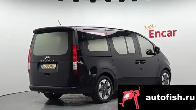 Hyundai Staria Staria 2021 года - вид 2