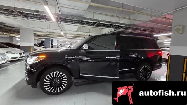 Lincoln Navigator Navigator 4th generation 2019 года - вид 3