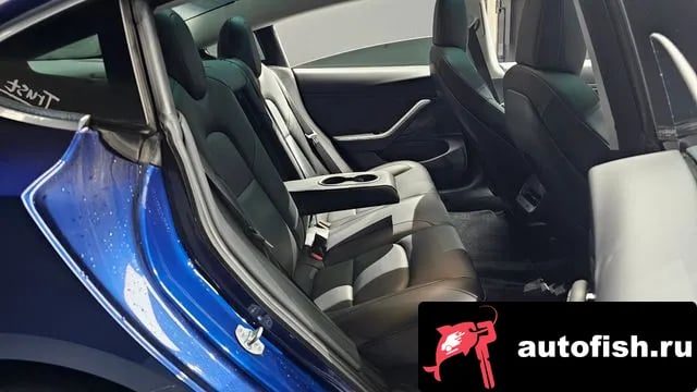 Tesla Model 3 Model 3 2020 года - похожие автомобили