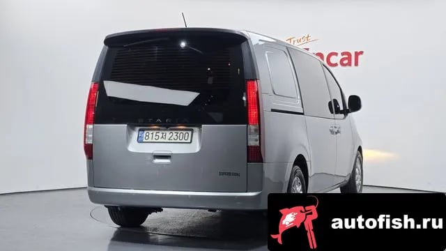 Hyundai Staria Staria 2022 года - вид 2