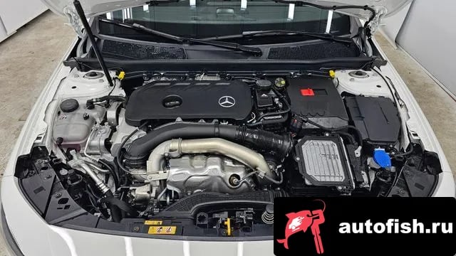 Mercedes-Benz A-Class A-Class W177 2025 года - похожие автомобили