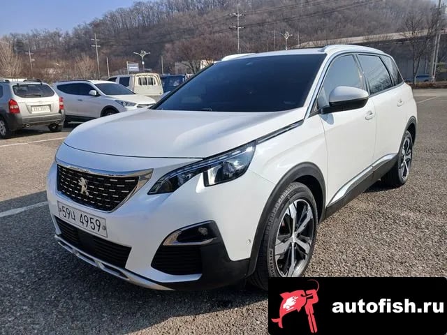 Peugeot 5008 5008 second generation 2018 года - вид 2