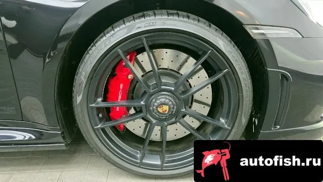 Porsche 911 911 (992) 2022 года - вид 5