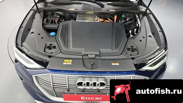 Audi e-tron e-Tron 2021 года - вид 6