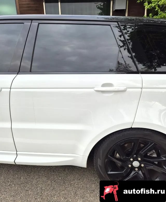 Land Rover Range Rover Sport Range Rover Sport 2nd Generation 2021 года - похожие автомобили