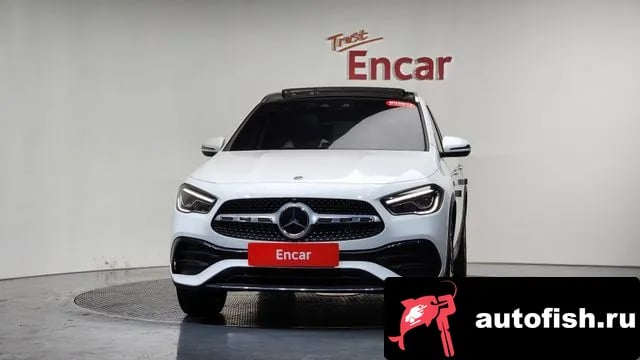 Mercedes-Benz GLA-Class GLA - Class H247 2022 года - вид 3