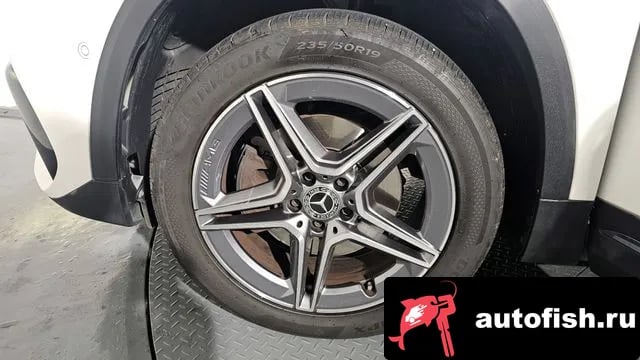 Mercedes-Benz GLA-Class GLA - Class H247 2022 года - вид 5