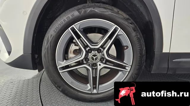 Mercedes-Benz GLA-Class GLA - Class H247 2022 года - вид 5