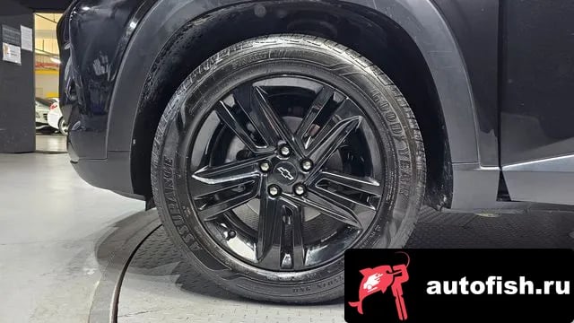 Chevrolet (GM Daewoo) Trax Trax Crossover 2024 года - похожие автомобили