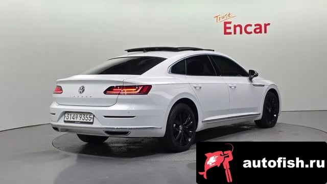 Volkswagen Arteon Atheon 2019 года - вид 2