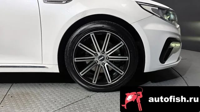 Kia K5 The New K5 2nd generation 2018 года - вид 5