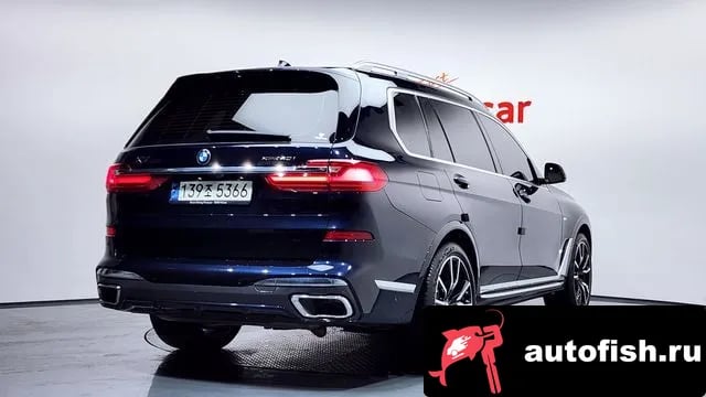 BMW X7 X7 (G07) 2021 года - вид 2