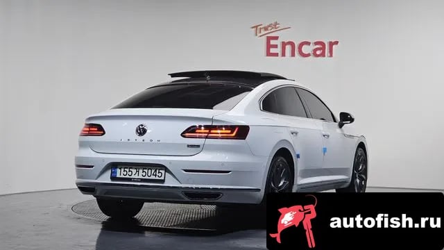 Volkswagen Arteon Atheon 2020 года - вид 2