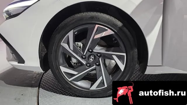 Hyundai AVANTE The New Avante (CN7) 2025 года - вид 5