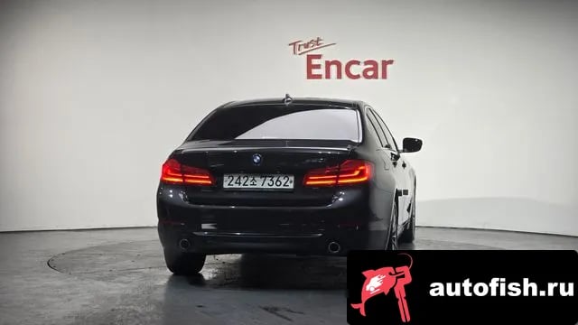 BMW 5-Series 5 Series (G30) 2019 года - вид 3