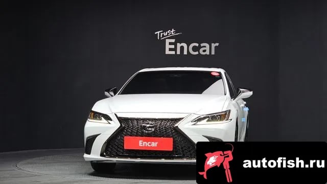 Lexus ES ES300h 7th generation 2024 года - вид 3