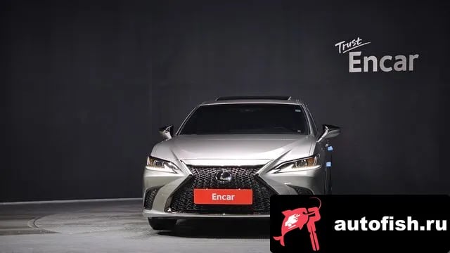 Lexus ES ES300h 7th generation 2024 года - вид 3