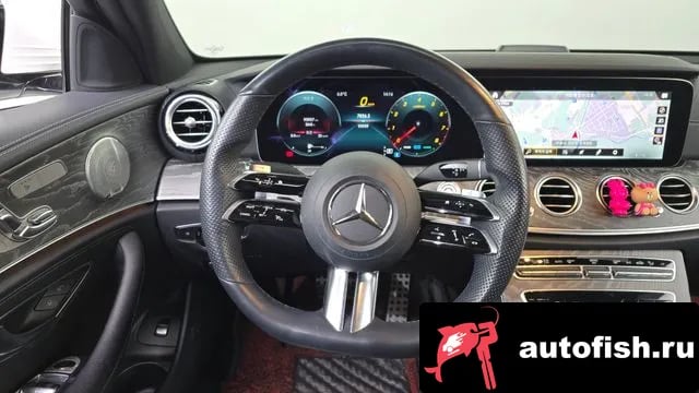 Mercedes-Benz E-Class E-Class W213 2021 года - похожие автомобили