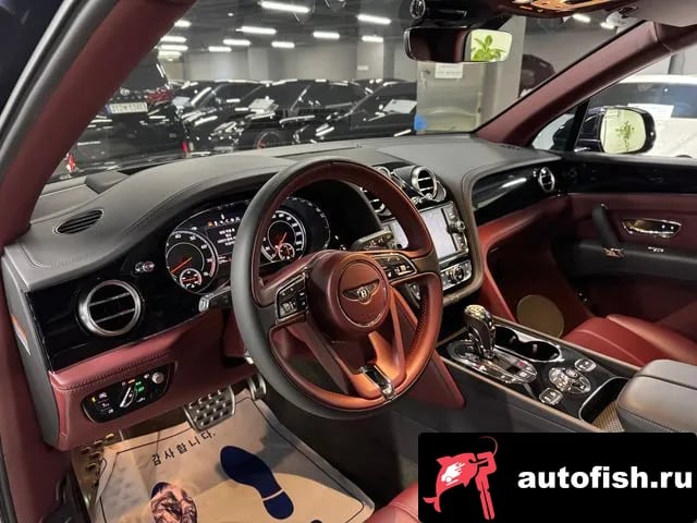 Bentley Bentayga Benteiga 2020 года - вид 4