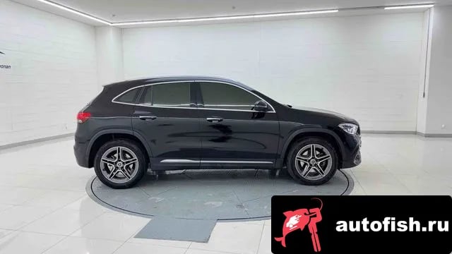 Mercedes-Benz GLA-Class GLA - Class H247 2023 года - вид 6