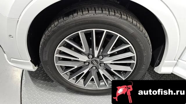 Audi Q3 Q3 (F3) 2022 года - вид 5