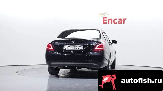 Mercedes-Benz C-Class C-Class W205 2020 года - вид 4