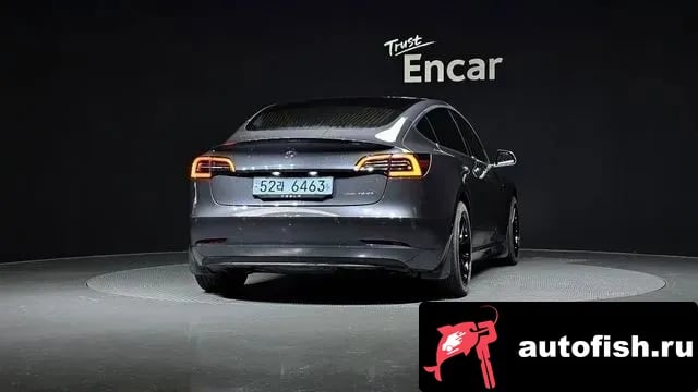 Tesla Model 3 Model 3 2020 года - вид 4