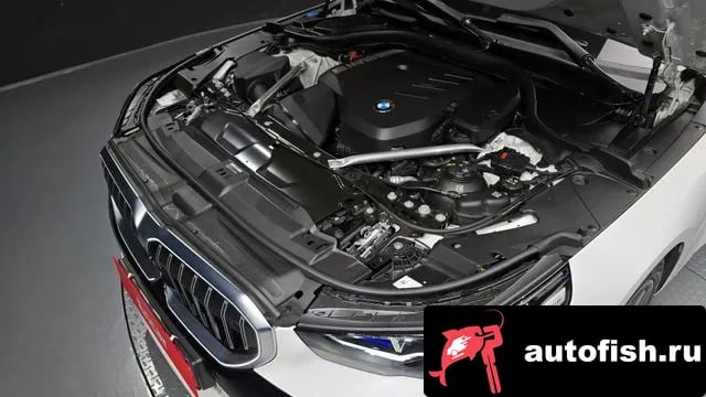 BMW 5-Series 5 Series (G60) 2025 года - вид 6