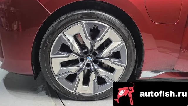 BMW 7-Series 7 Series (G70) 2023 года - вид 5