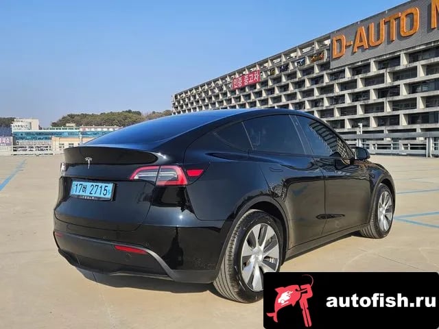 Tesla Model Y Model Y 2022 года - вид 4